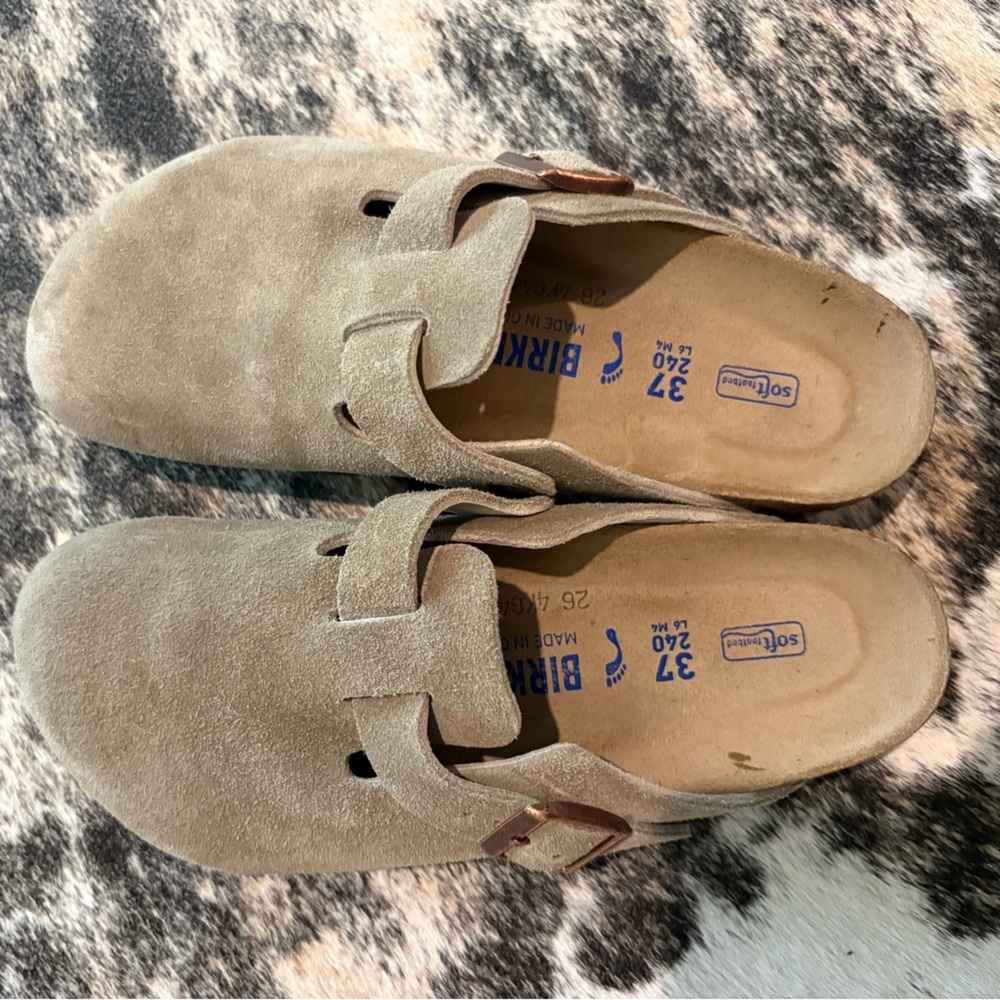 Women’s Birkenstocks Boston Soft Footbed - Taupe